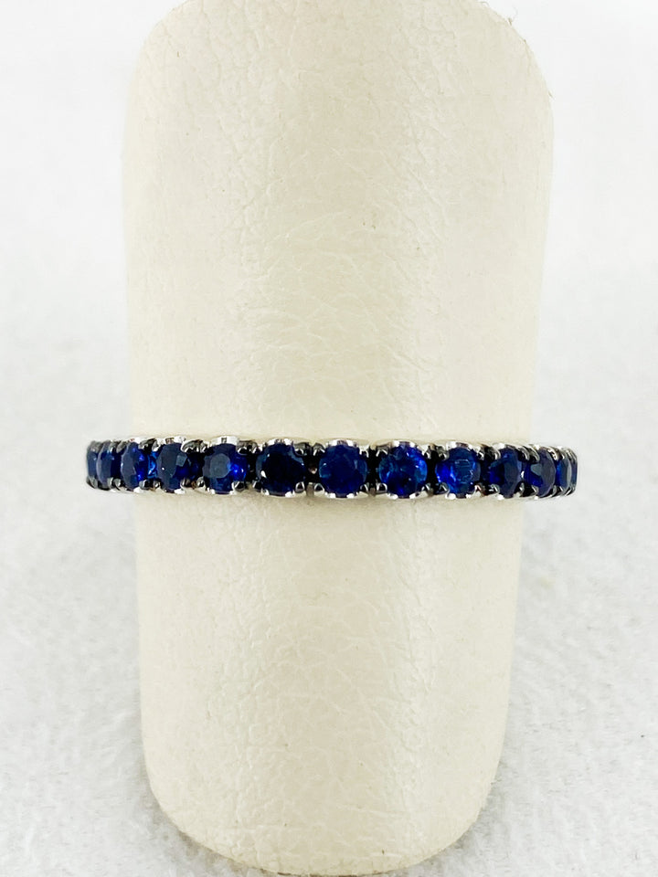 Alliance Sertis de Saphir Bleu - Sublime Diamant - Bagues - Les Champs d'Or