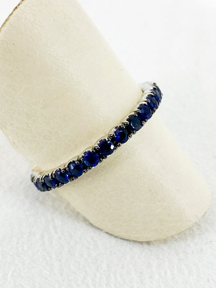 Alliance Sertis de Saphir Bleu - Sublime Diamant - Bagues - Les Champs d'Or