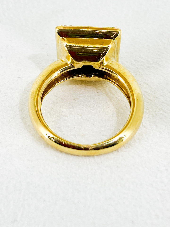 Bague Halo Saphir Bleu Sertis de Diamant -  - Sublime Diamant - Bagues - Les Champs d'Or