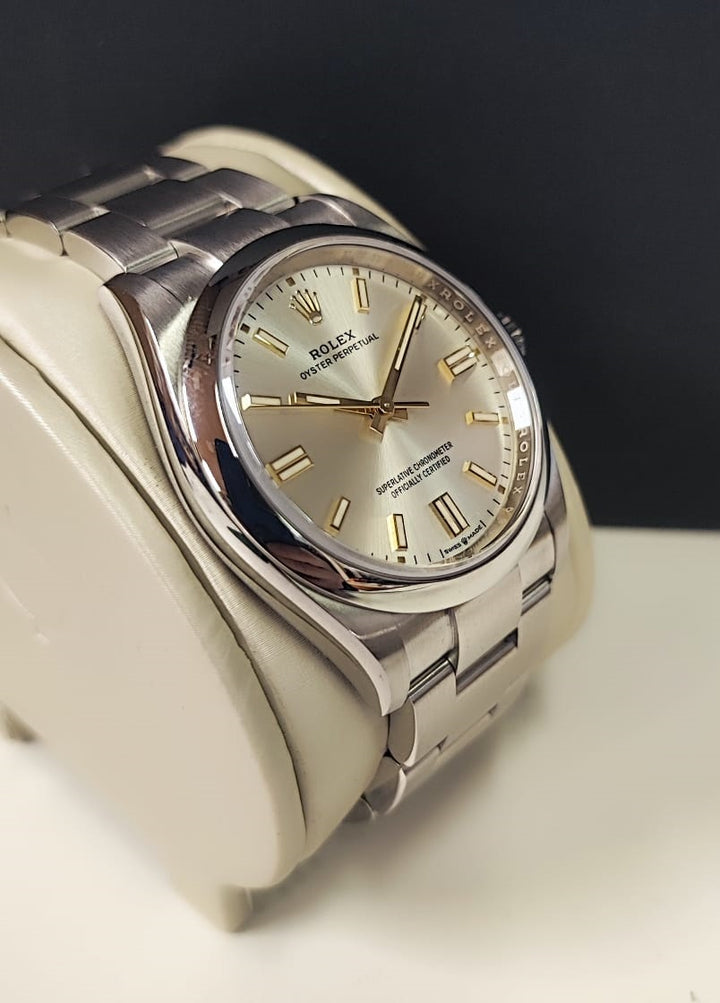 Montre Rolex Oyster Perpetual 36mm - 126000 - Les Champs d'Or Rolex   Montre