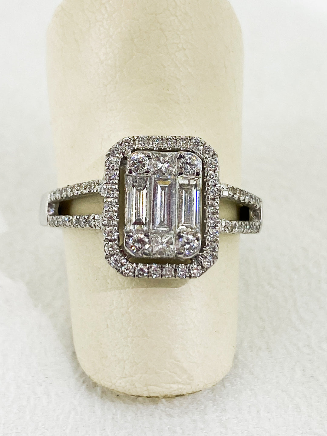 Bague Halo Sertis De Diamant -  - Purity Jewelry - Bagues - Les Champs d'Or