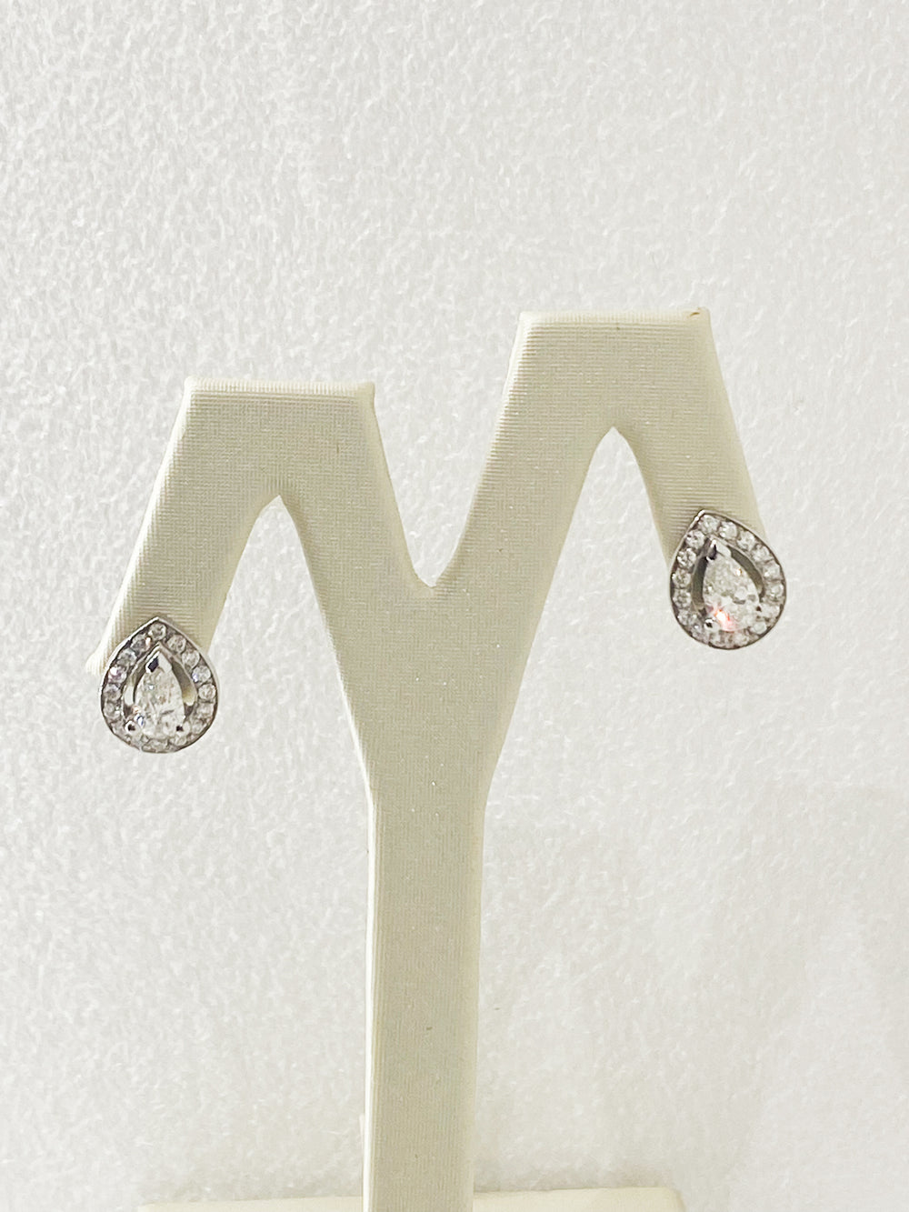 Boucles d'Oreilles Diamant Poire -  - Sublime Diamant - Boucle d'oreille - Les Champs d'Or