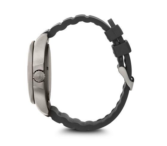 Montre I.N.O.X. Titanium 241883 - Montre - VictorInox - Les Champs d'Or