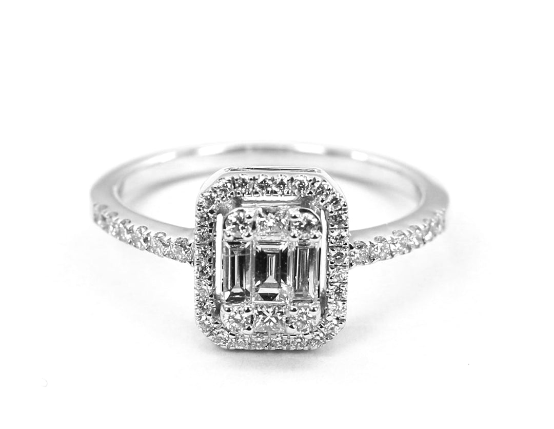 Bague Illusion entourage Moyen modèle Or Blanc Diamants taille baguette et brillants EM150LR/28 - Les Champs d'Or